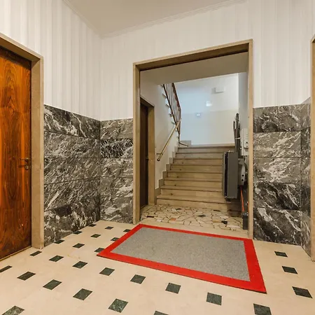 Smart Arena - 10 Minuti Dall'arena *